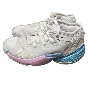 Mitchell sneakers by Addidas size 12k